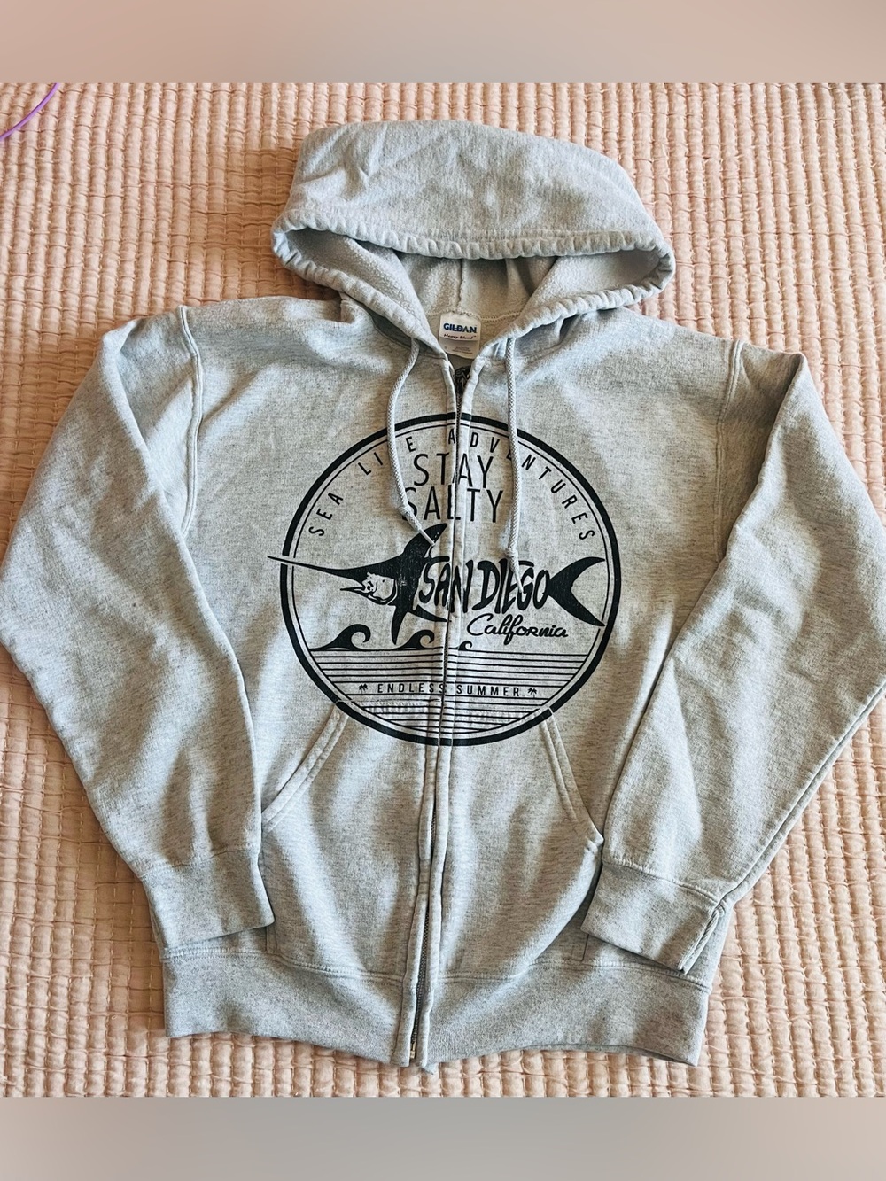 Light Gray Sea Life Adventures Stay Salty San Diego Zip Hoodie size small